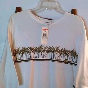 New QuickSilver T shirt